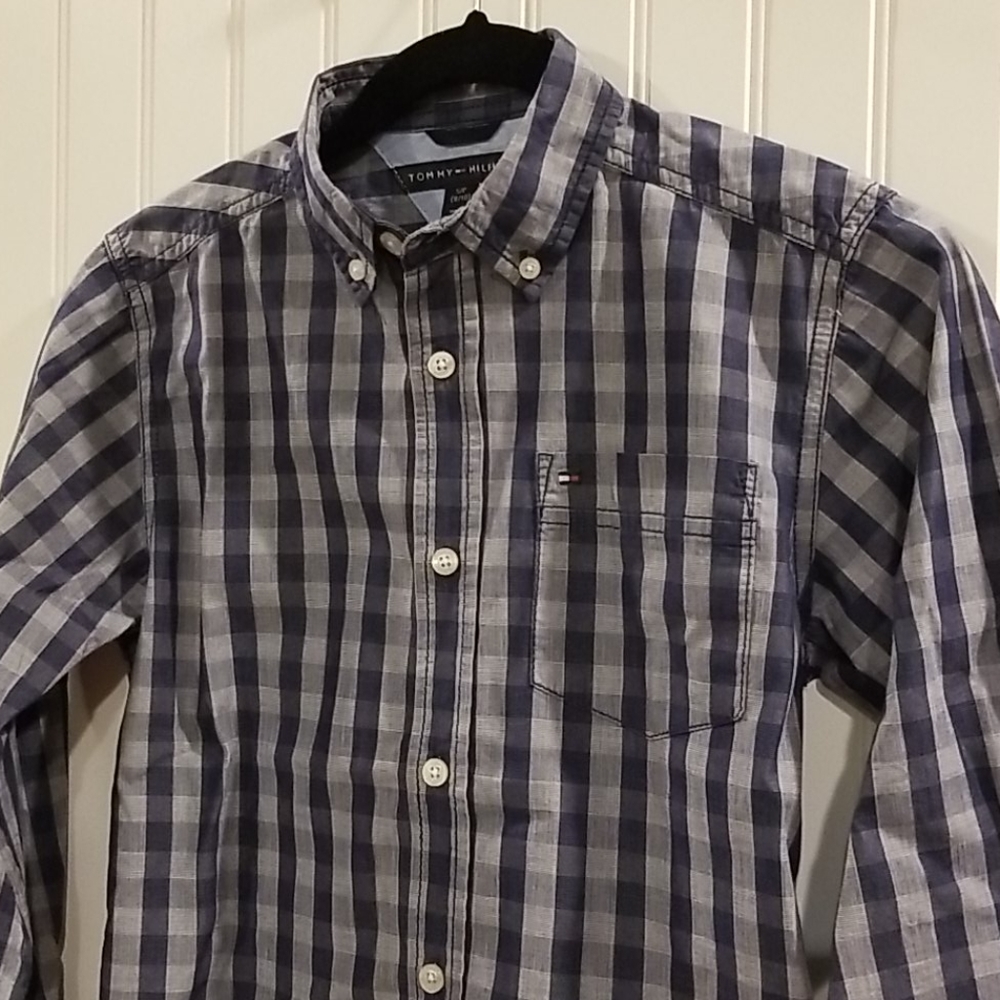 Youth Tommy Hilfiger button down, YS 8/10